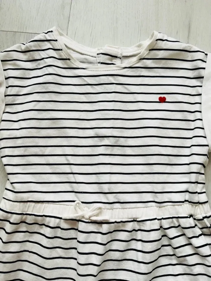Robe Kiabi 12 mois - photo numéro 2