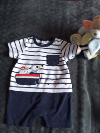 Barboteuse garçon 1 mois état neuf