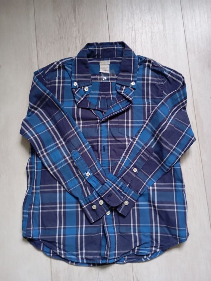 Chemise 6/7 ans - photo numéro 1