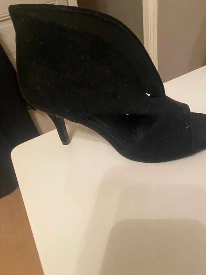 Chaussures noires habillées