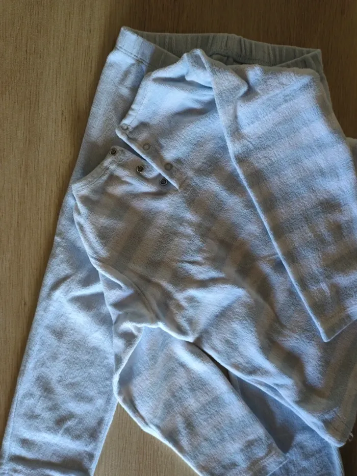 Pyjama velours garçon 3ans - photo numéro 5