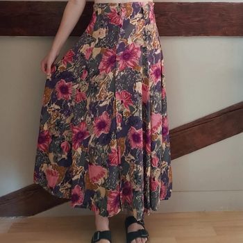 Jupe longue fleurie rose violet