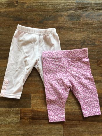 Lot 2 leggings roses/imprimé léopard/uni clair/1-3mois