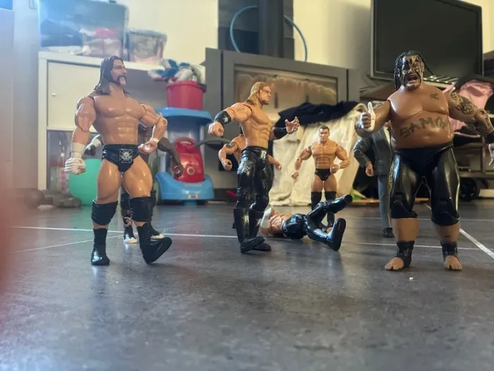 Lot de 8 figurines catch WWE jakks Pacific 2003 2004 et 2005 - photo numéro 3