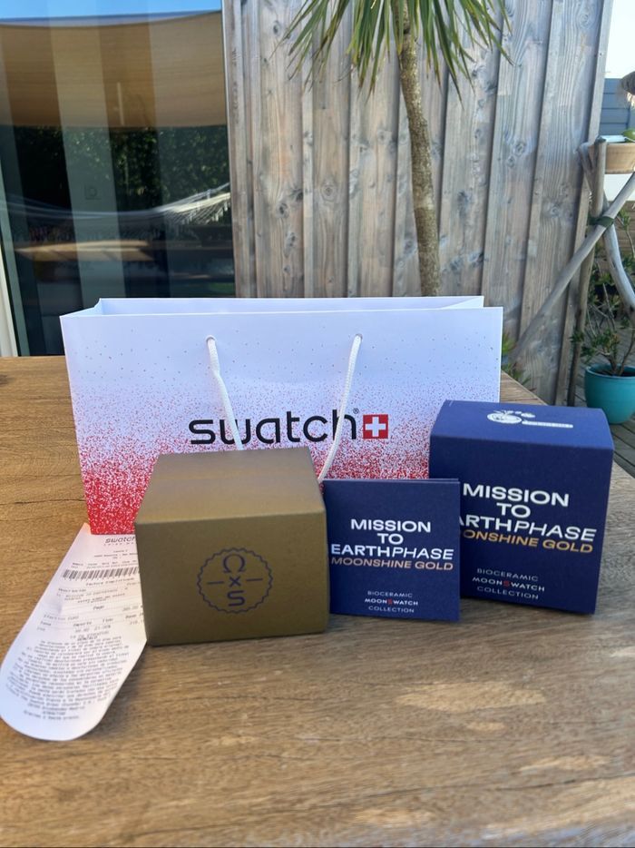 Swatch x Omega Biocéramique Mooswatch Mission to Earthphase Moonshine Snoopy Gold PopCorn - photo numéro 3