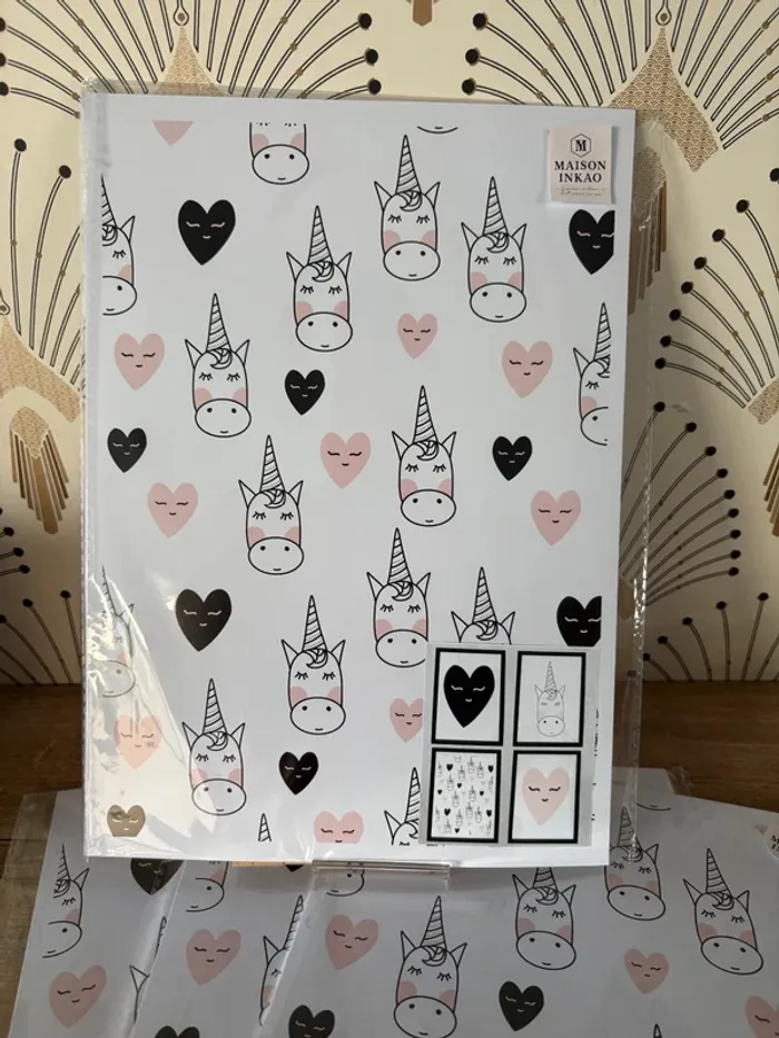 Affiches “Licorne & cœurs” pour chambre enfant