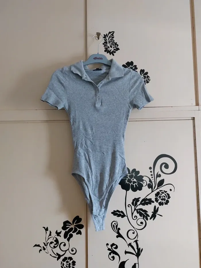 Body gris