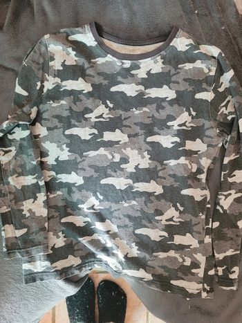 T-shirt manches longues 8 ans