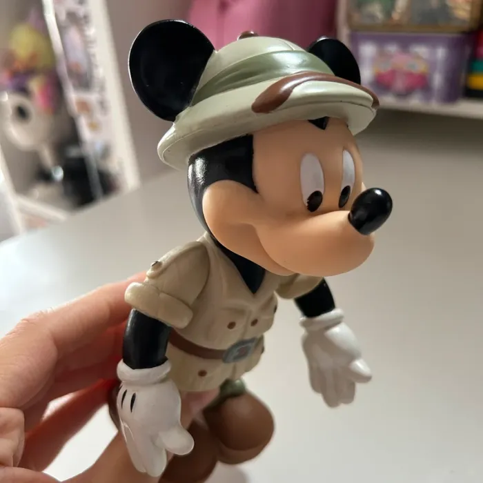 Figurine articulée disney mickey explorateur vintage - photo numéro 3