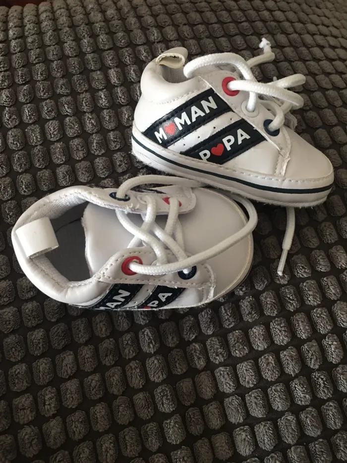 Lot 3 paires de chaussures bébé T.16 - photo numéro 2