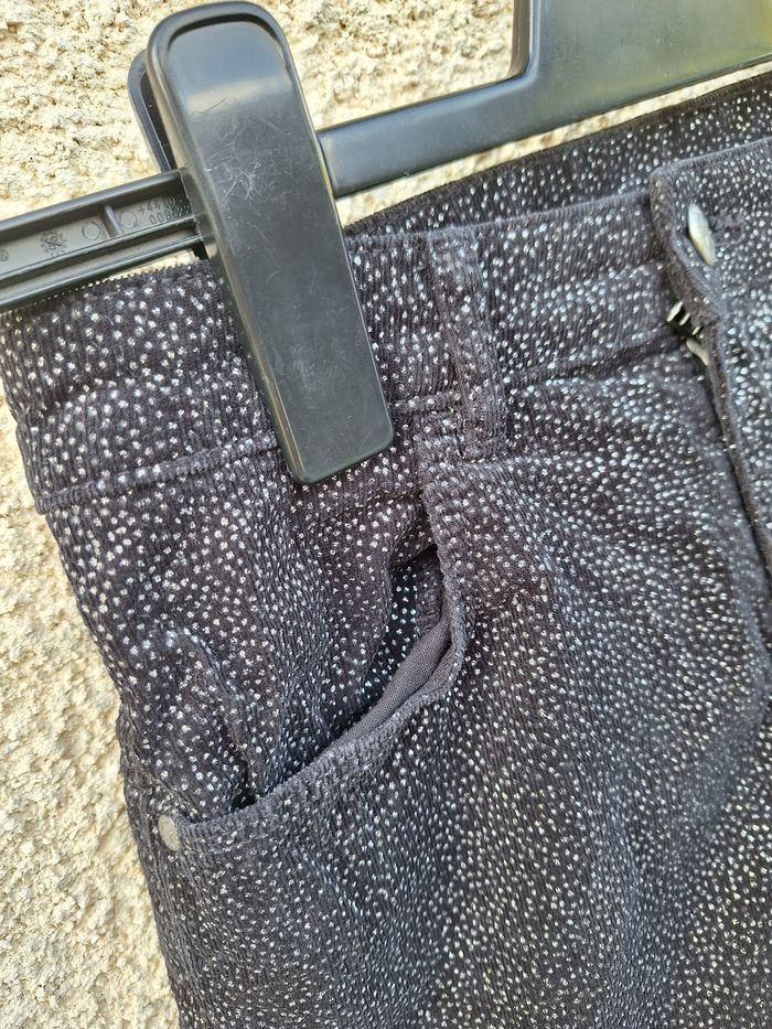🩳 Short pailleté H&M 12/13 ans - photo numéro 2