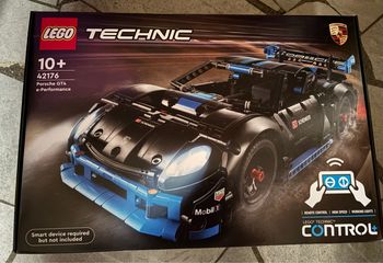 Lego Technic 42176 Voiture de course Porsche GT4 e-Performance