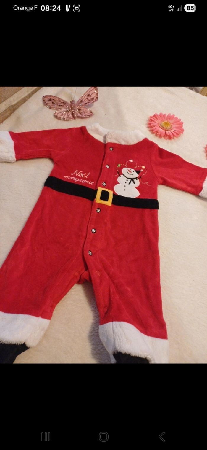 Pyjama bébé taille 3 mois - photo numéro 1