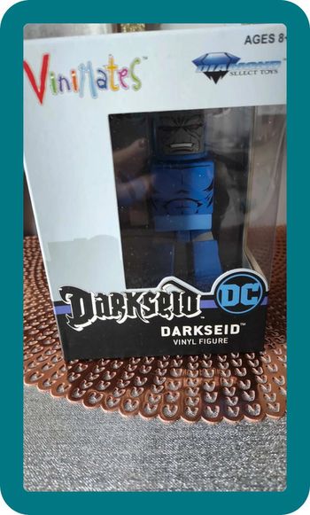 Darkseid figurine DC