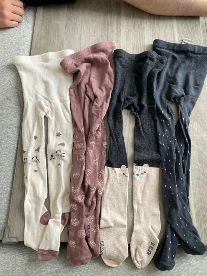 Lot de 4 paires de collants kiabi 23/26