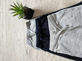 🌟 Kiabi/ Tom&Kiddy - Lot de 3 pantalons- Taille 6 mois