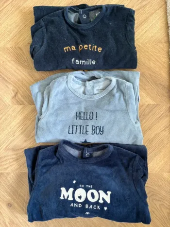 Pyjamas 9 mois