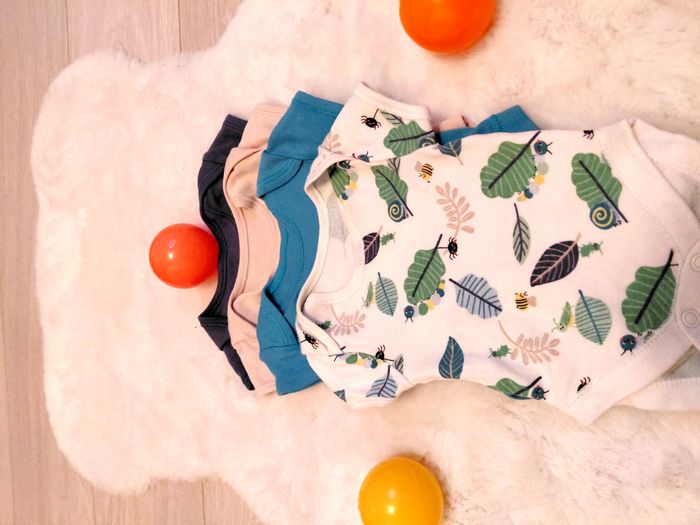 Lot de 4 bodies 1 mois – Primark