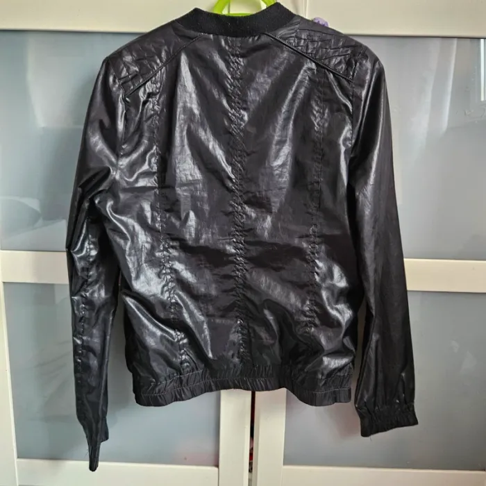 Blouson noir neuf - photo numéro 4