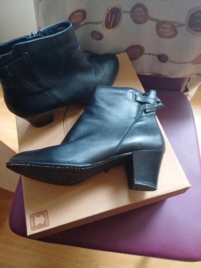 Jolie paire de bottines