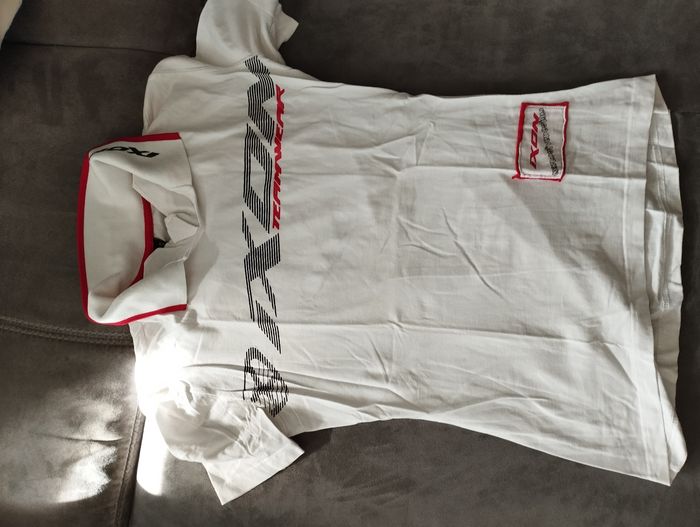 T-shirt Ixon