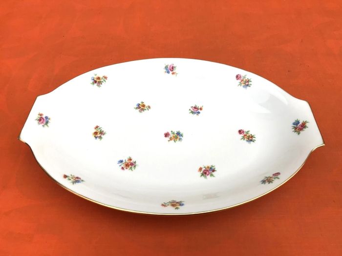Ancien plat de service P.N France Porcelaine à décor brassées de fleurs - photo numéro 2