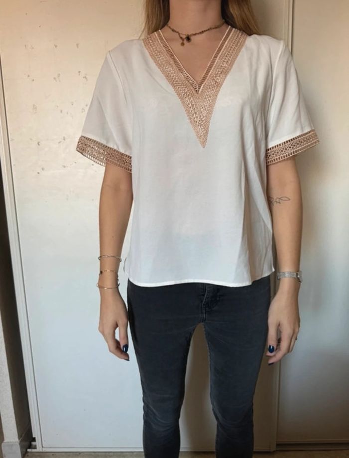 Blouse blanche col V