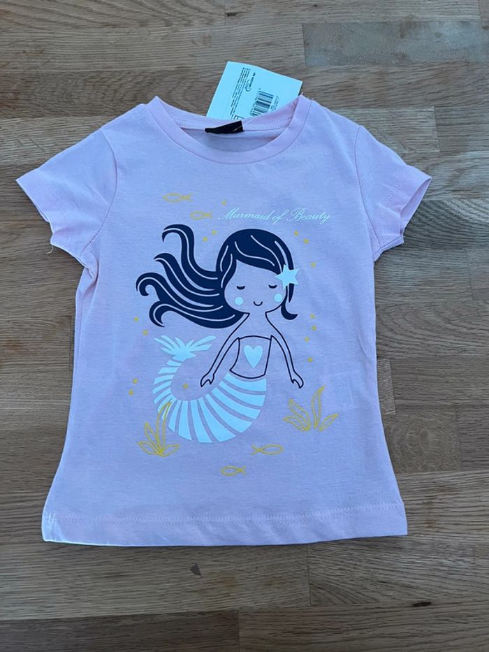 Tee shirt