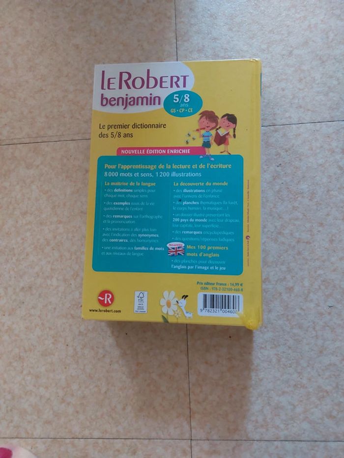 Dictionnaire le Robert Benjamin 5/8ans très bon état - photo numéro 2