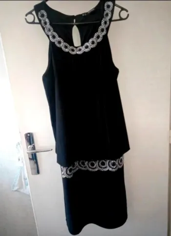 Robe de soirée sans manches noir