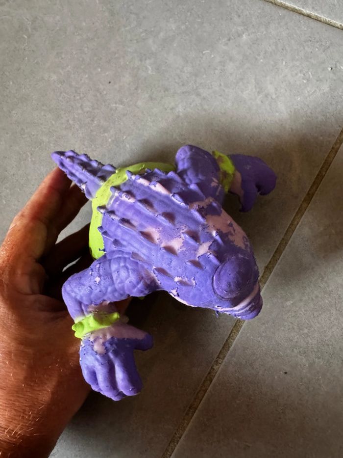 Figurine type goo jit zu - Crocodile / Dinosaure / Aligator - Squad Figurine / stretcherz stretch - photo numéro 3