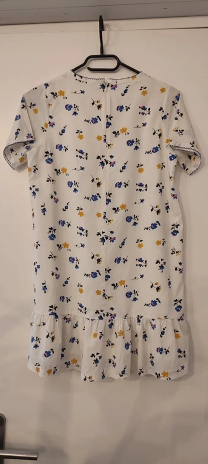 Jolie robe Petit Bateau 12A - photo numéro 2