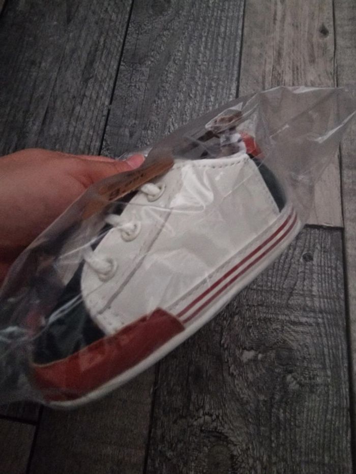 Chaussures bébé - photo numéro 2