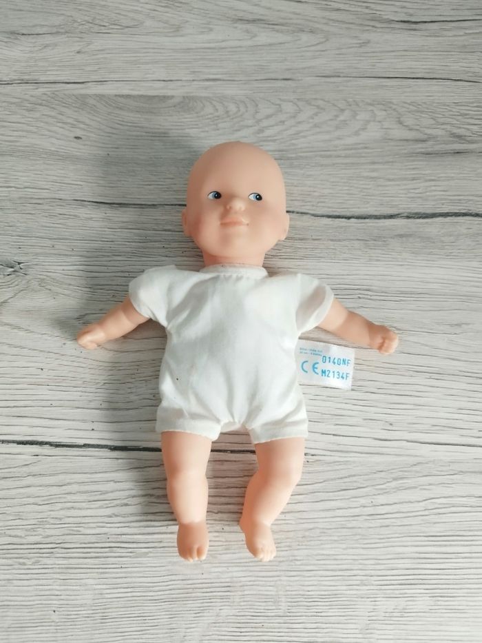 Bébé corolle - photo numéro 3
