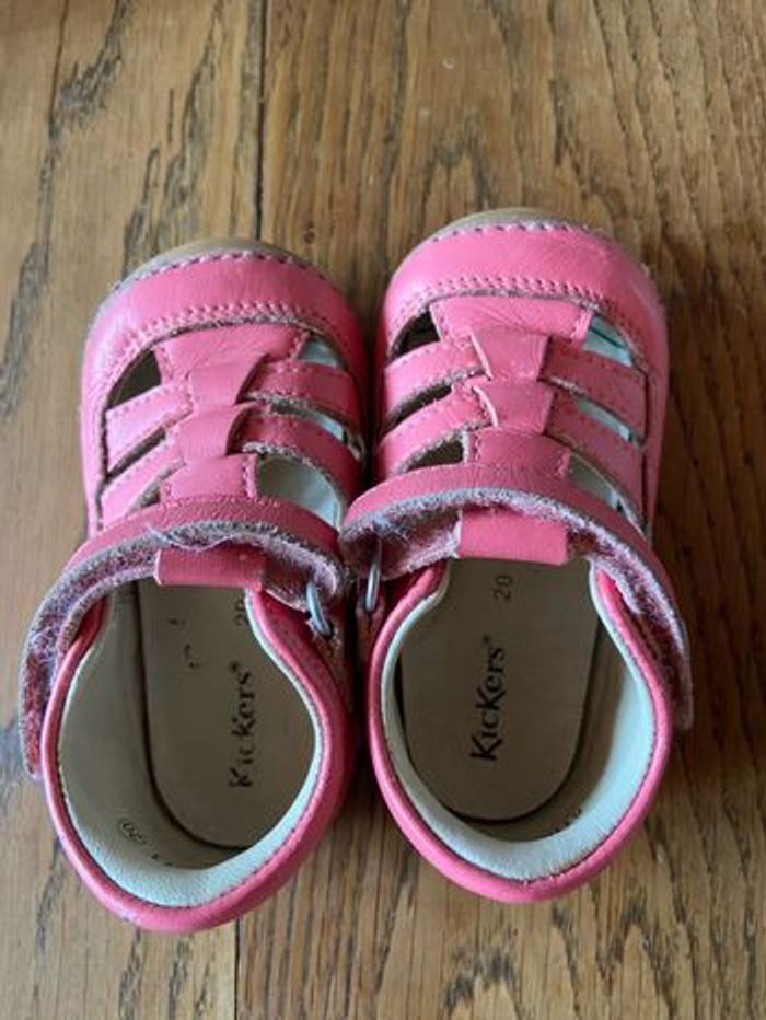 Sandales Kickers taille 20 - photo numéro 3