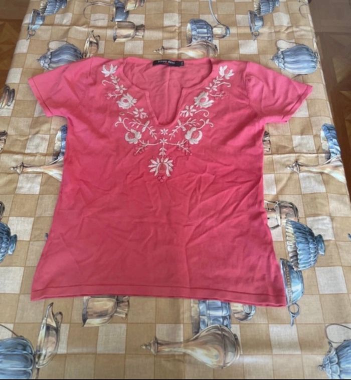 Tee shirt