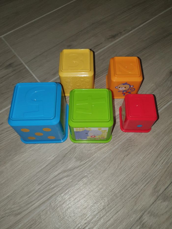 Lot 5 cubes d'encastrement - photo numéro 3