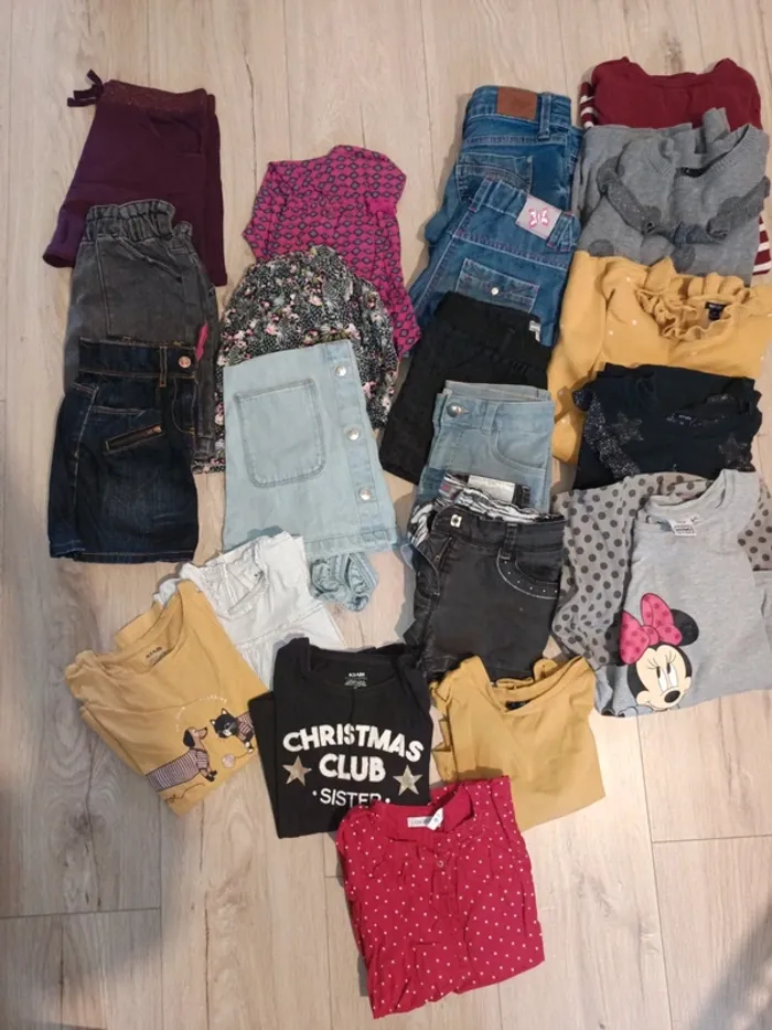 Lot 21 pièces 6 ans
