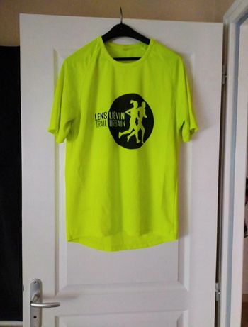 T-shirt running jogging sport taille s jaune vert fluo trail