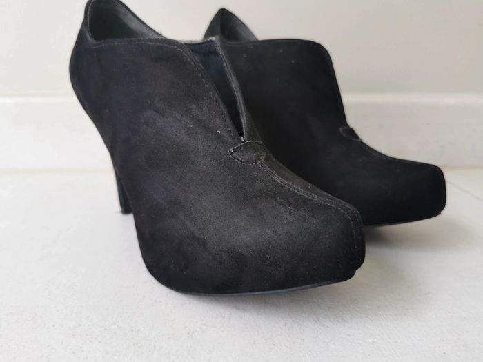 Talons ouvert devant - photo numéro 2