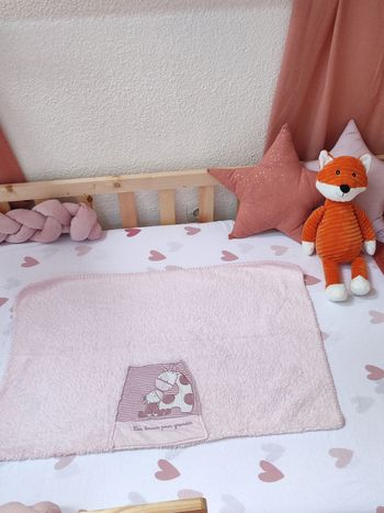 Couverture/Plaid pour nouveau-né - Theme girafe - Très bon état - Rose pâle
