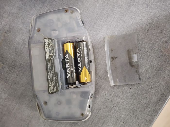Nintendo Game Boy Advance AGB-001 – Coloris Glacier (Translucide) - photo numéro 3