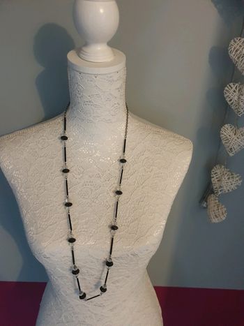 Sautoir perles noires et transparentes