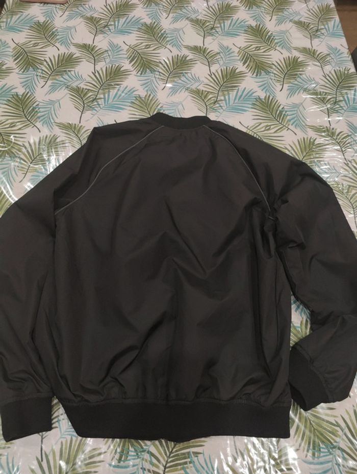 Veste Bershka noir - photo numéro 2