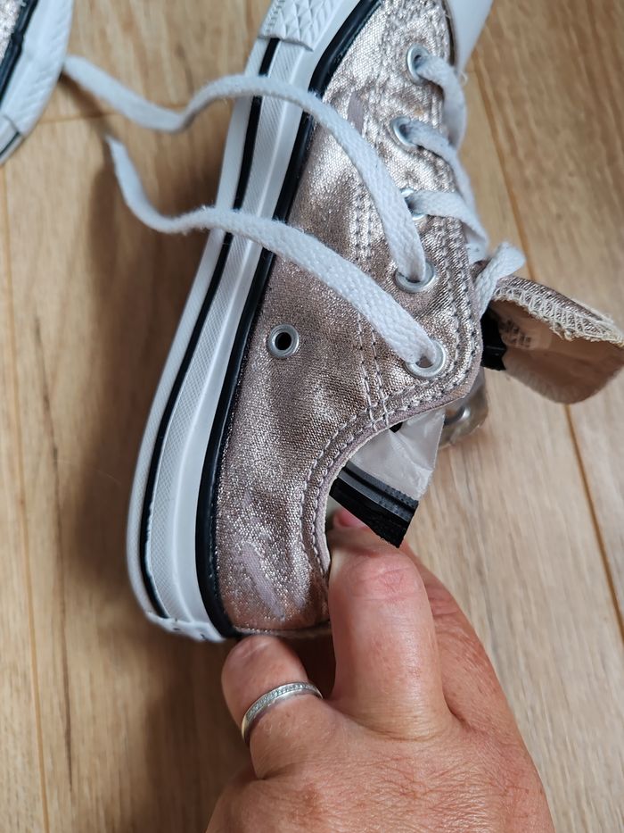 Converse - photo numéro 3