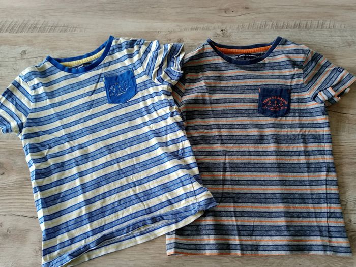 lot de 2 tee shirts manches courtes Terre de marins 5 ans