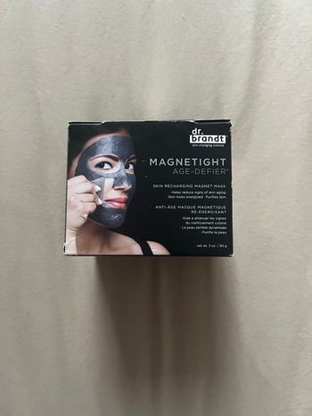 Lot beauté : masque magnétique + crème mains + chouchou denim