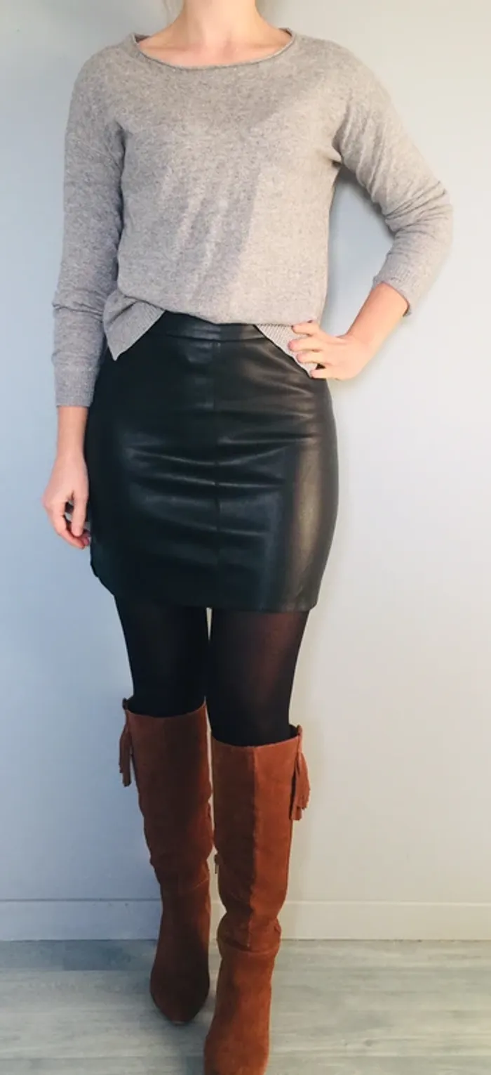 Pull gris