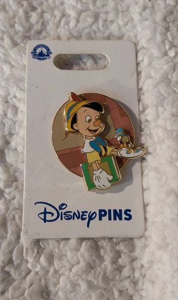 Pins Disney pinocchio officiel