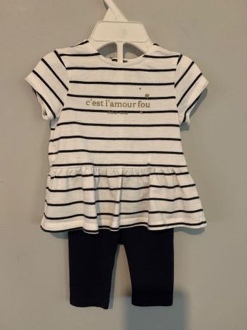 Ensemble tee-shirt+legging